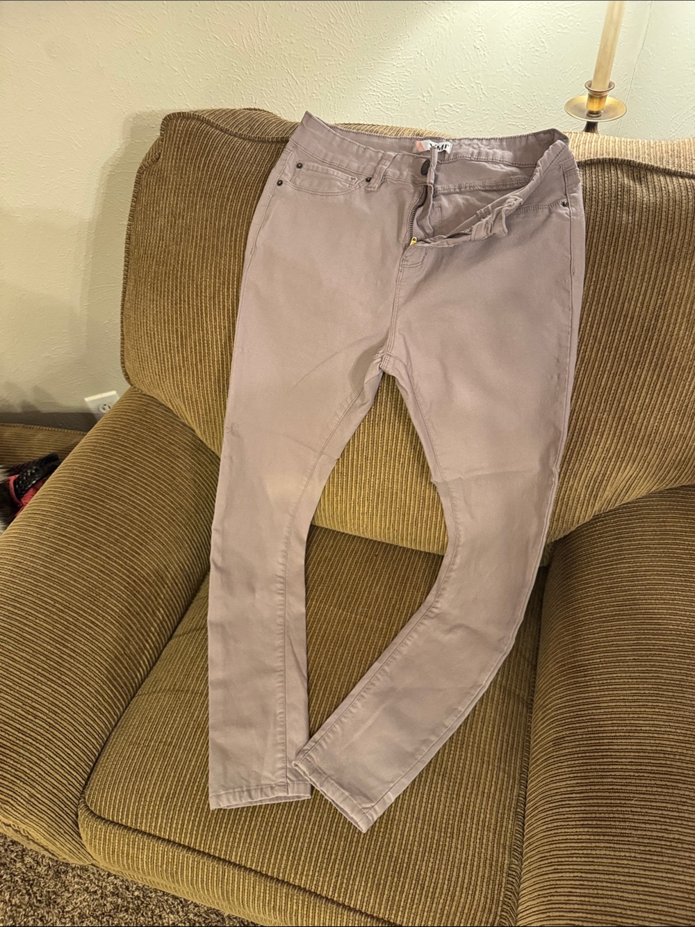 Women’s YNI Slim Fit Stretchy Jeans in Dusty Lt Mauve/beige stretchy Size L